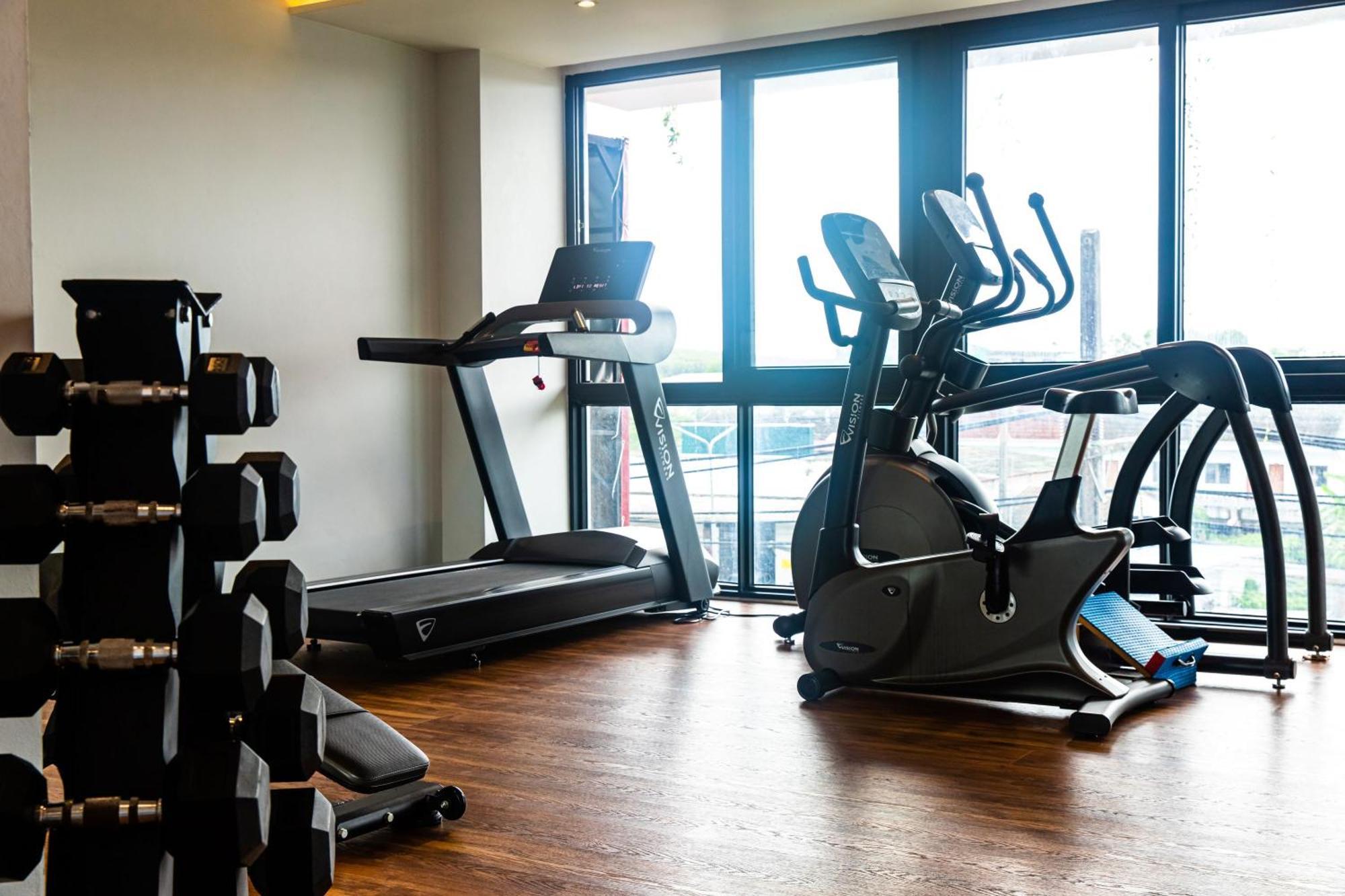 Tour De Phuket Hotel - Sha Plus Таланг Екстериор снимка