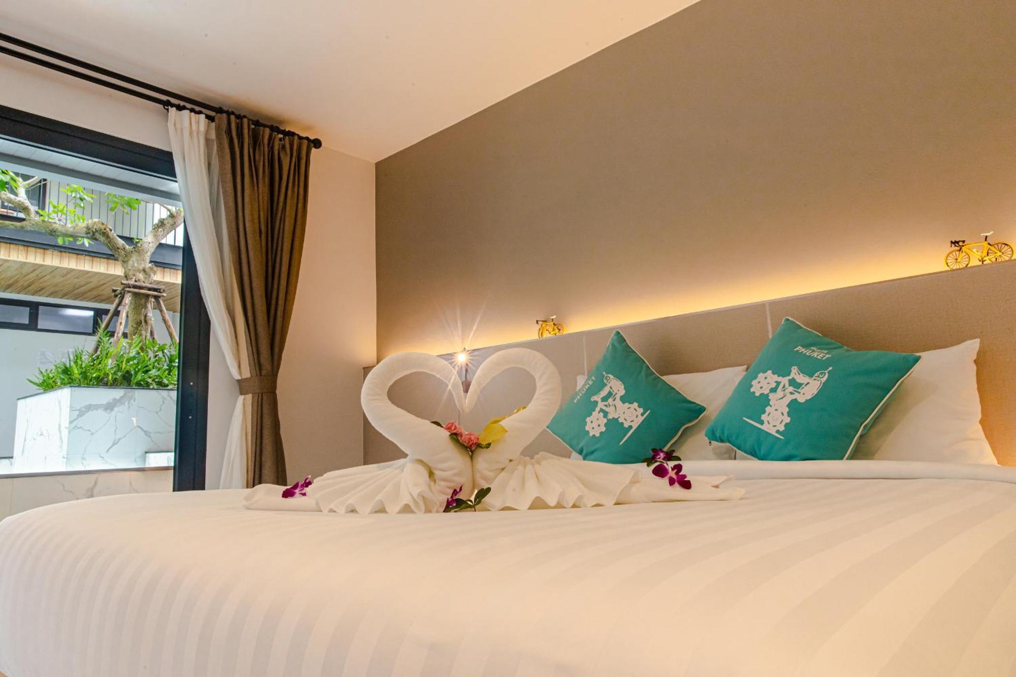 Tour De Phuket Hotel - Sha Plus Таланг Екстериор снимка